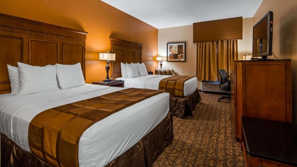 Best Western Plus Midwest Inn & Suites Main image
